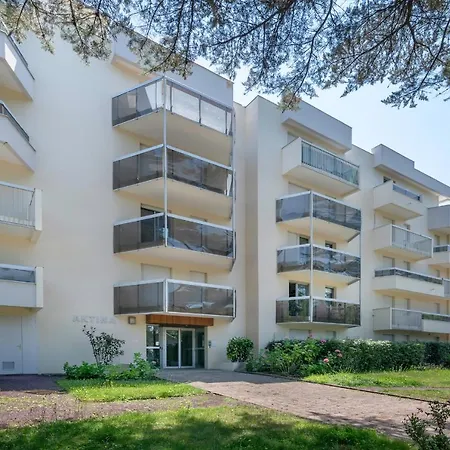 Pour 2 Adultes-2 Enfants Avec Balcon La Baule